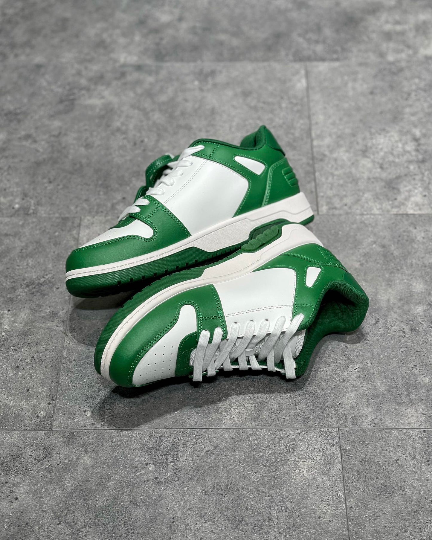 OFF-WHITE Out Of Office OOO Low Tops Green White