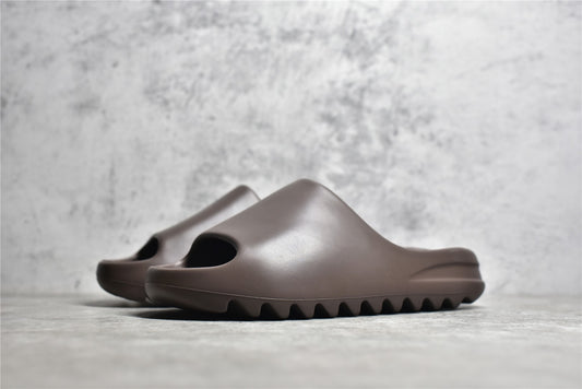 Adidas Originals Yeezy Slide Soot