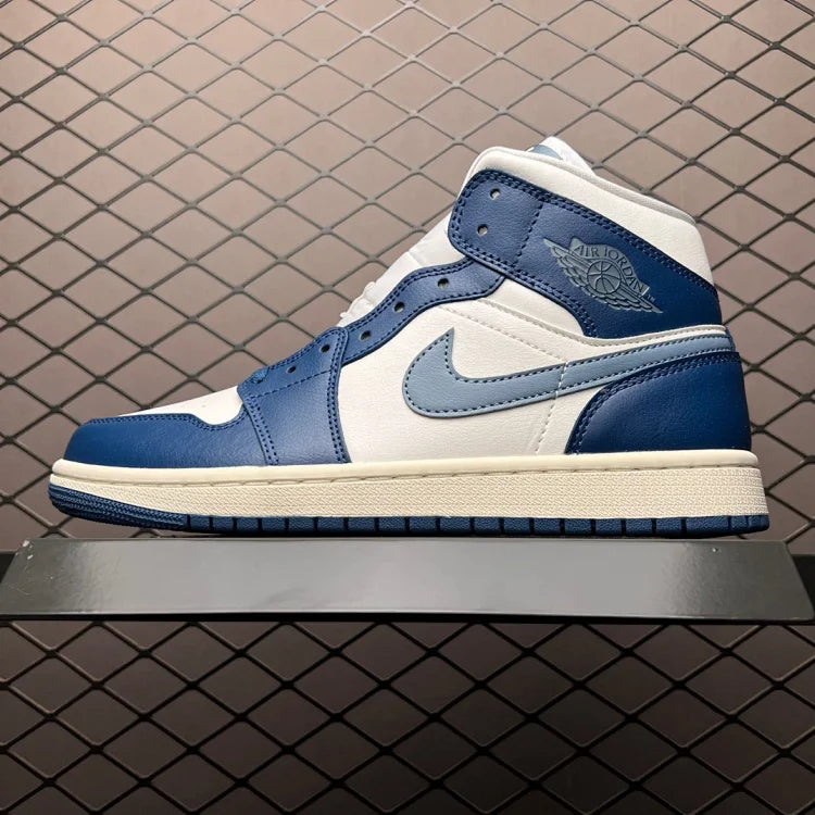 Air Jordan 1 Mid Sky J French Blue