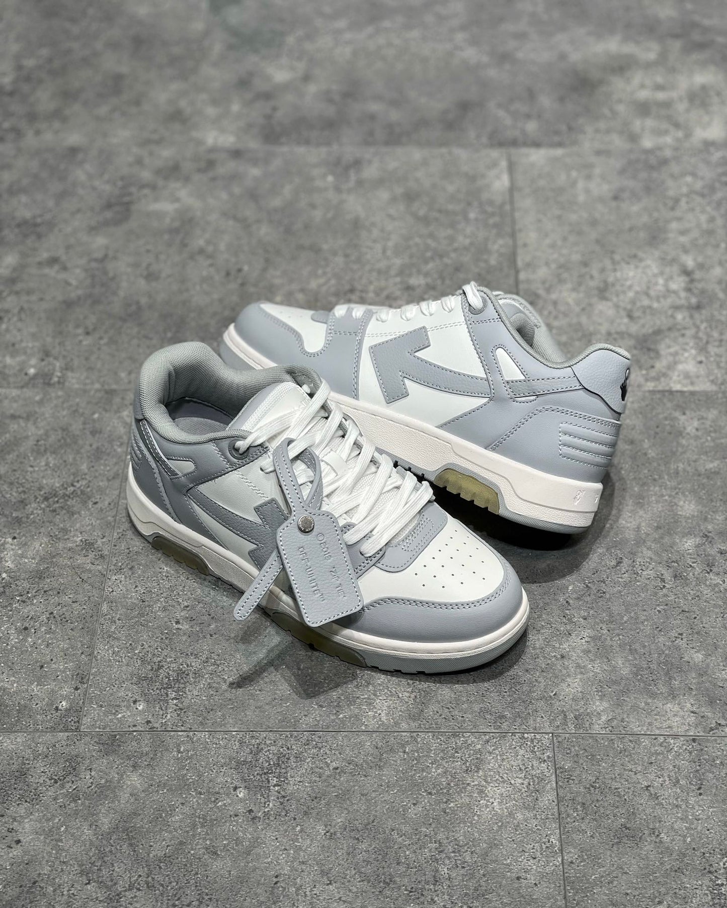 OFF-WHITE Out Of Office  OOO Low Tops Grey White