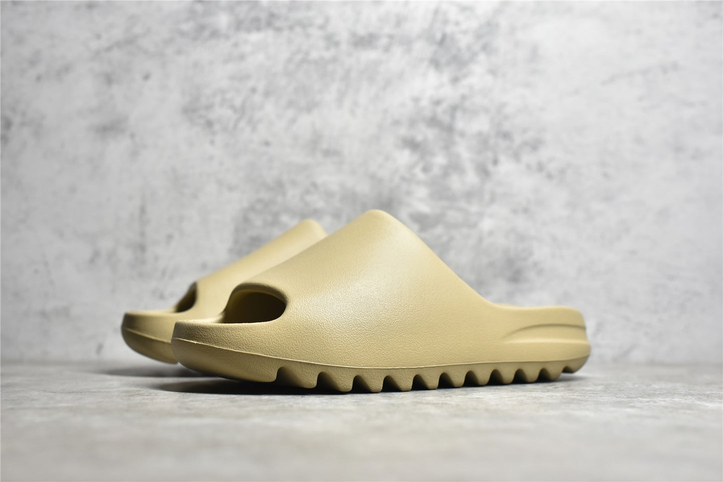 Adidas Originals Yeezy Slide Pure