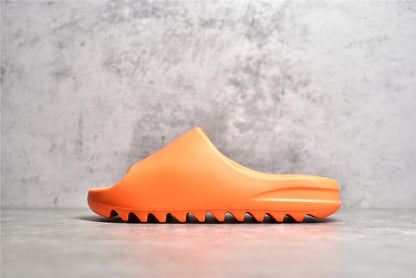 Adidas Originals Yeezy Slide Enflame Orange